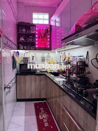 Bán nhà Hẻm 5 m thông , 3 Tầng, Phạm Phú Thứ Q6 -( 3,5x 11m)  