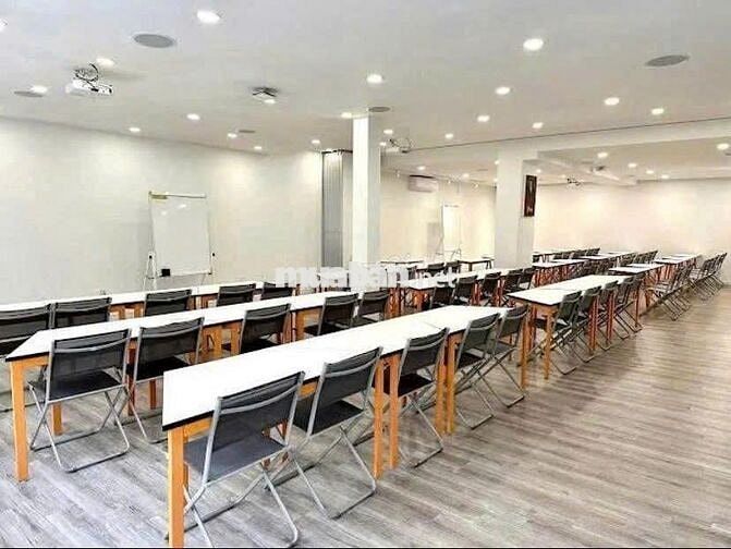 MT NGAY KHU HÀM NGHI,HỒ TÙNG MẬU, BITEXCO-TRUNG TÂM CỦA QUẬN TRUNG TÂM