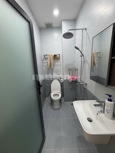 Nhà HXH khu Bàu Cát, 4 tầng mới xây 1 năm. 4x16,5m.Giảm 1 tỷ còn 11,5T