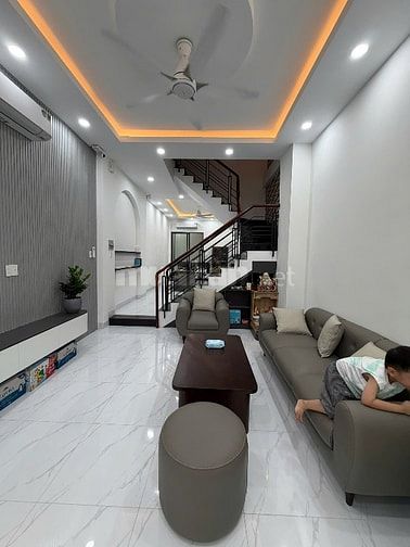 Nhà HXH khu Bàu Cát, 4 tầng mới xây 1 năm. 4x16,5m.Giảm 1 tỷ còn 11,5T
