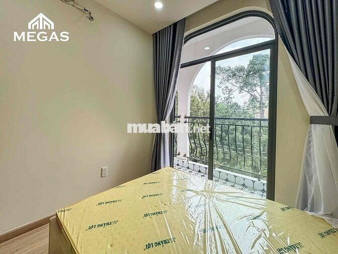 Cho thuê căn hộ studio + ban công rộng 40m2 Full nội thất cao cấp