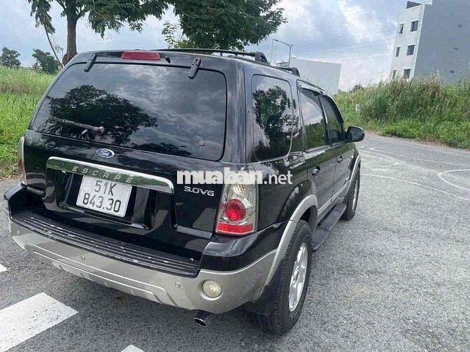 Ford Escape 3.0 V6 Đen