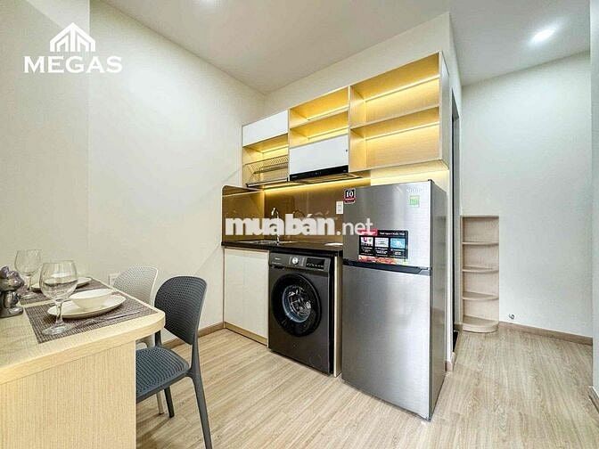 Cho thuê căn hộ studio + ban công rộng 40m2 Full nội thất cao cấp