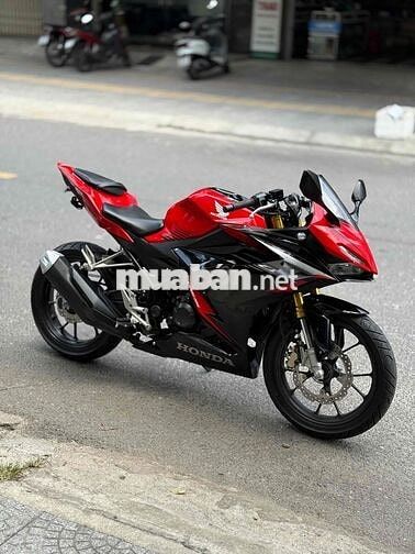 HONDA CBR150R ABS TRẢ TRƯỚC 8.000.000
