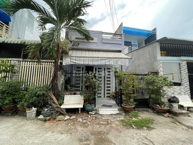 Nhà đã hoàn công hẻm 192 đất full thổ cư