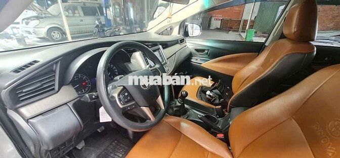 Toyota Innova 2019 150000 km Bạc