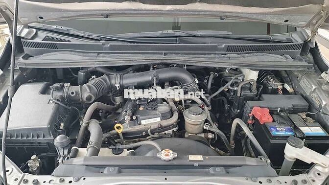 Toyota Innova 2019 150000 km Bạc