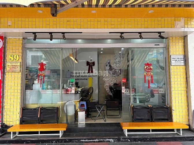 Cho thuê tầng 1 nhà số 89 Hồ Sen, phường Lê Chân, Hải Phòng.