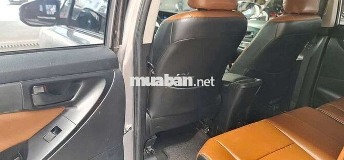Toyota Innova 2019 150000 km Bạc