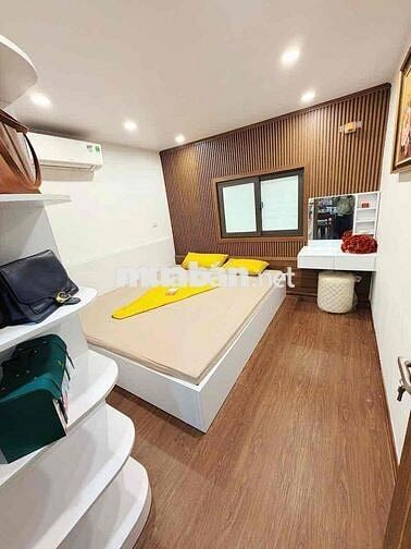Tập thể Lương Đình Của, lô góc, ô tô tránh, 140m2, 4 ngủ full nội thất