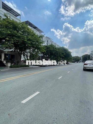 CHO THUÊ VĂN PHÒNG 150M² CĂN GÓC TRỤC CHÍNH– KĐT VẠN PHÚC