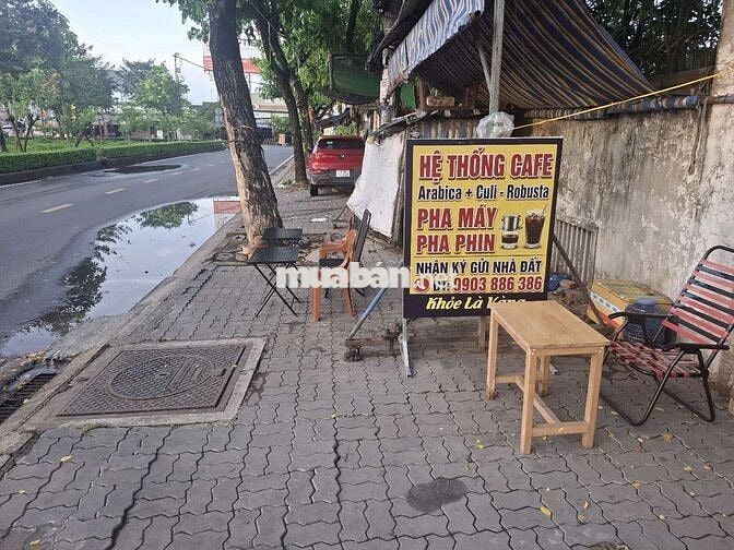 Bận Việc nên Sang nhượng Mặt bằng Ngang 12m