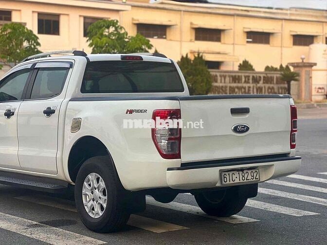 Ford Ranger 2015 Trắng Số sàn