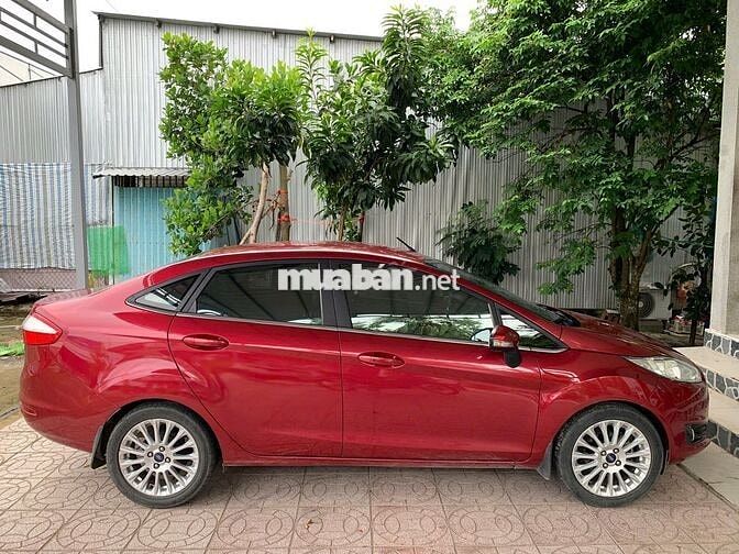 Ford Fiesta Titanium AT 2018 Đỏ 75.559 km