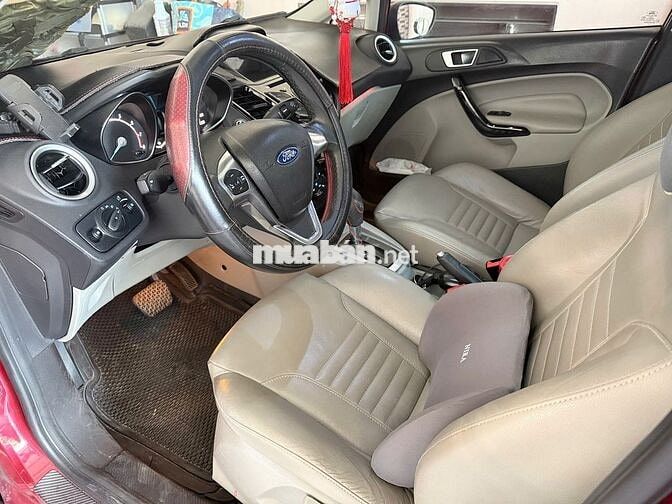 Ford Fiesta Titanium AT 2018 Đỏ 75.559 km