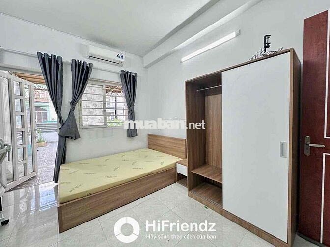 CHO THUÊ PENHOUSE MINI TẠI Q6 - BANCOL SIÊU LỚN