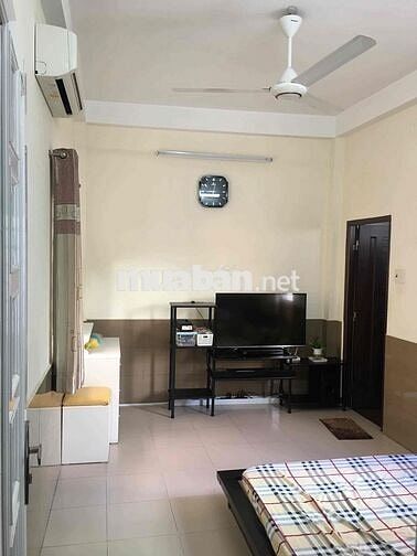 Cho thuê nhà ngã tư PN, Phan Đăng Lưu, phường 3 (Đức Nhuận), TP.HCM