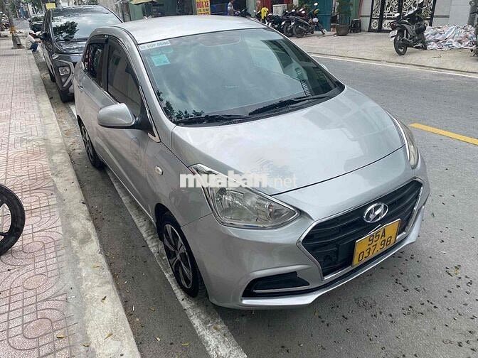 Hyundai Grand i10 2017 Bạc