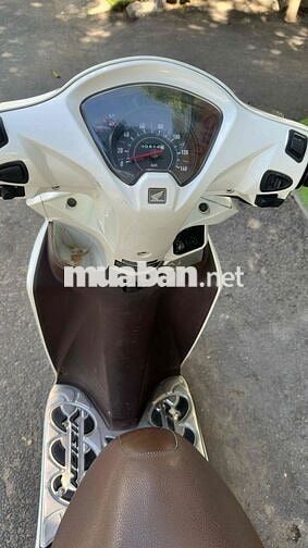 Honda Vision 2020 trắng