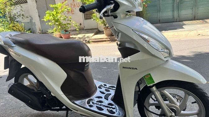 Honda Vision 2020 trắng