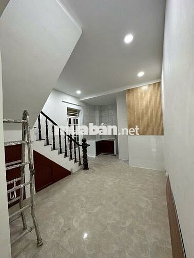 BÁN NHÀ TAM CHÂU NGANG 5M BỀ THẾ HẺM XE TẢI TRÁNH CÁCH MT 10M - DT68m2