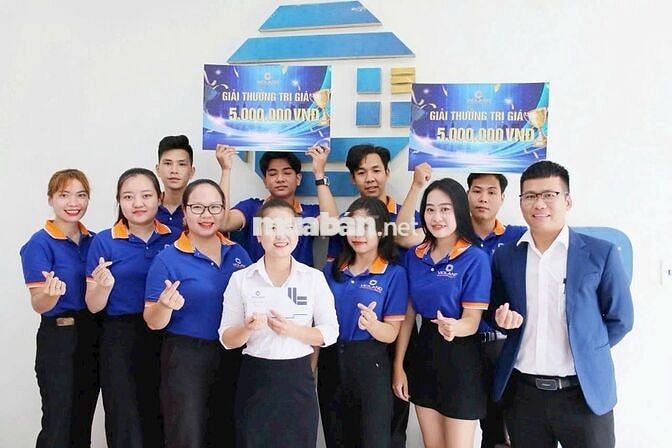 TUYỂN LIVESTREAM TIKTOK – KHÔNG CẦN KINH NGHIỆM