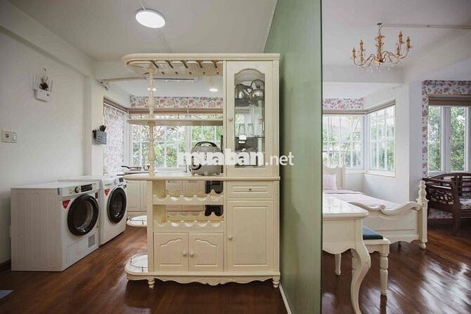 Cho thuê CĂN HỘ 2 PHÒNG NGỦ rộng 80m2 gần biển Mân Thái