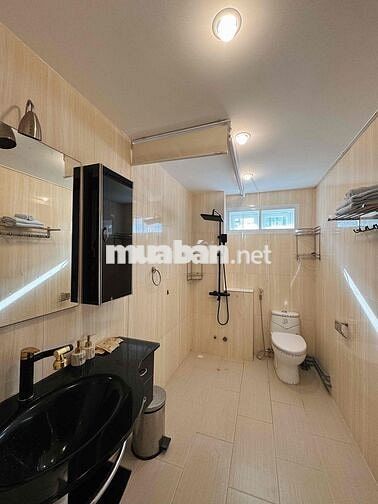 Cho thuê CĂN HỘ 2 PHÒNG NGỦ rộng 80m2 gần biển Mân Thái