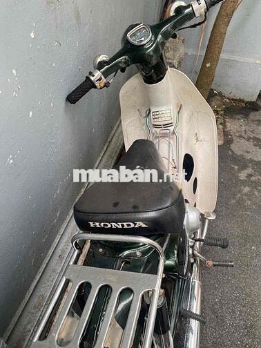 Honda Cub 50 Xanh rêu