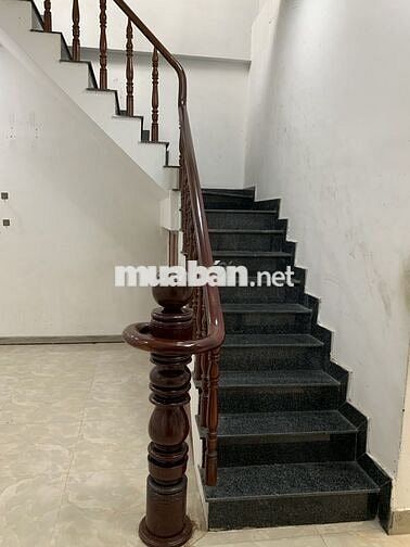 BÁN NHÀ TAM CHÂU NGANG 5M BỀ THẾ HẺM XE TẢI TRÁNH CÁCH MT 10M - DT68m2