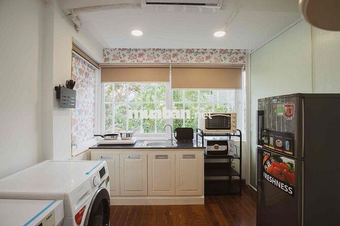 Cho thuê CĂN HỘ 2 PHÒNG NGỦ rộng 80m2 gần biển Mân Thái