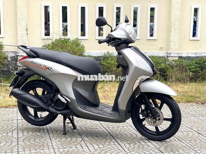 Yamaha Janus màu Bạc