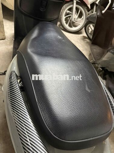 Honda Lead 2011 Bạc-Đen