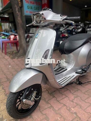 Piaggio Vespa 2021 Bạc
