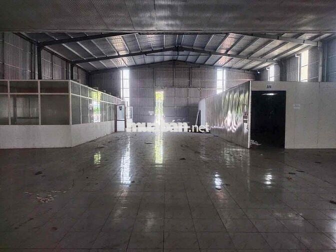 Xưởng Thuận An 1800m/70tr Đường Lớn Xe Cont
