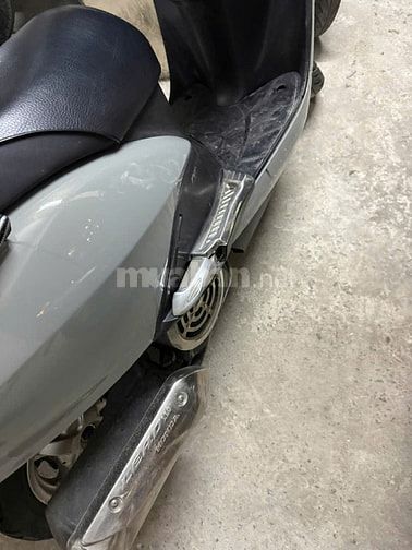 Bán xe Lead 2011 chân chống điện, vành thẳng