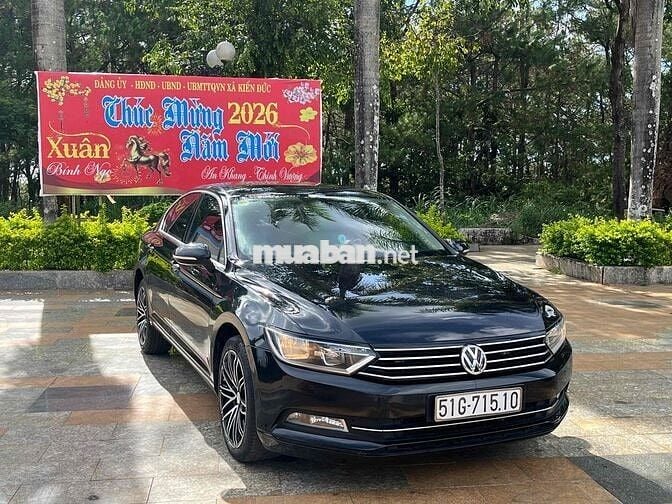 Volkswagen Passat 2015 Đen 90000 sai 1kn tặng xe