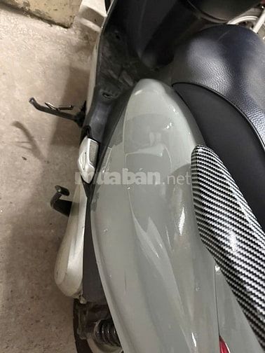 Bán xe Lead 2011 chân chống điện, vành thẳng