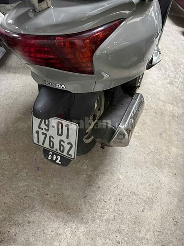 Bán xe Lead 2011 chân chống điện, vành thẳng
