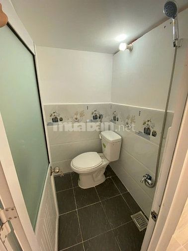 CẦN BÁN NHÀ QUẬN 7 – GIÁ CHỈ 800 TRIỆU THƯƠNG LƯỢNG