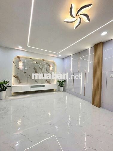 BÁN NHÀ BÌNH TÂN NGAY MÃ LÒ XE HƠI VIVU , NGANG 8M , 60M2 , Ở NGAY