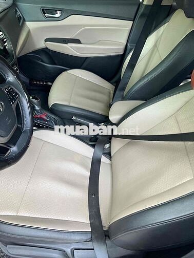 Hyundai Accent ATH FULL Trắng 98782 km