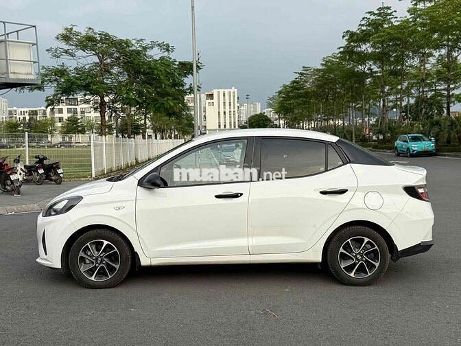 Hyundai Grand i10 Trắng