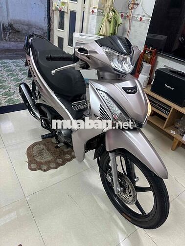 Honda Future 125 Bạc