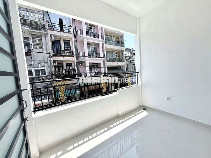 cho thuê nhà mặt tiền 3,7x18m 4pn 3wc 3 tầng giá 27trieu