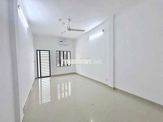 Nhà mặt tiền Huỳnh Khương An P5 4pn3wc 66,6m2