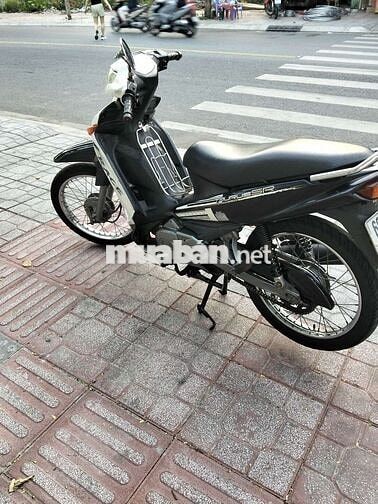 Yamaha Taurus Trắng đen