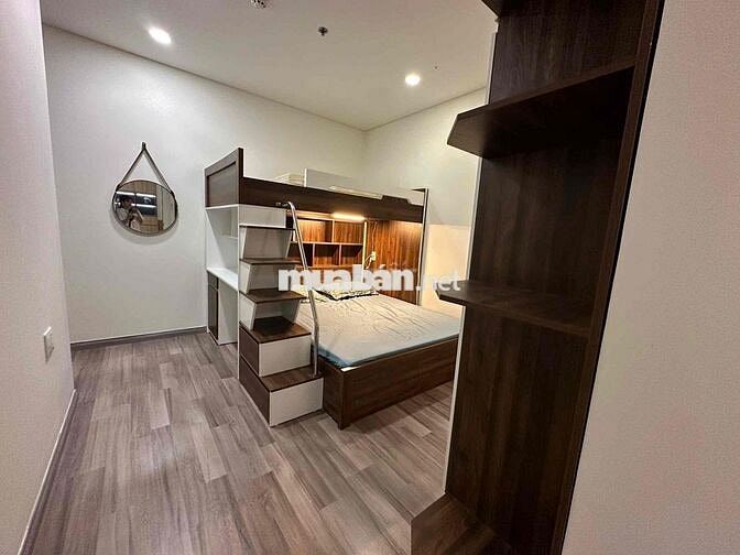 2 bedroom for rent- The Monarchy