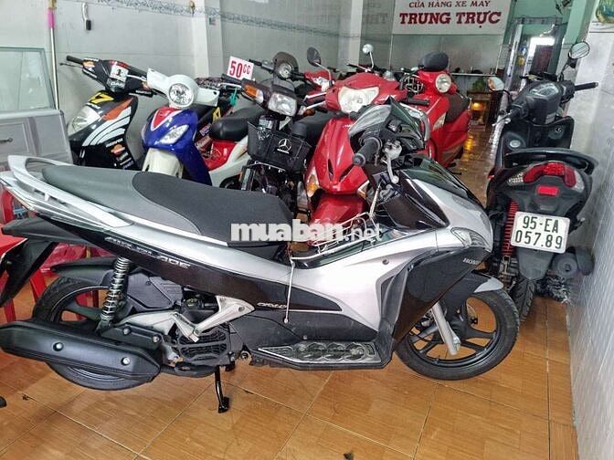 Honda Air Blade Đen bạc