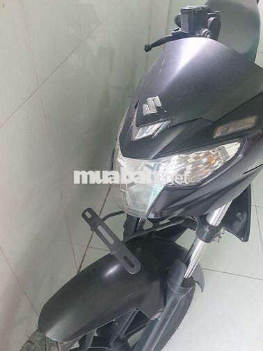 Suzuki Satria màu Đen